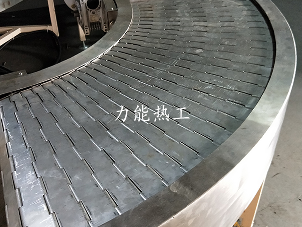 轉(zhuǎn)彎鏈板機